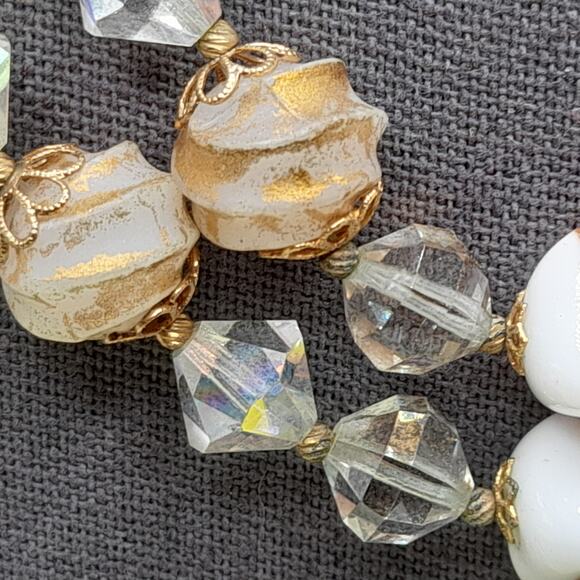 Vintage 1950s Art Glass Beaded Necklace with Aurora Borealis Crystals, 19 Inches - Picture 5 of 13